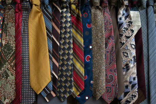 How Long Should a Tie Be? The Proper Tie Length Explained